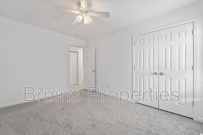 Building Photo - 1520 Birkdale Ct