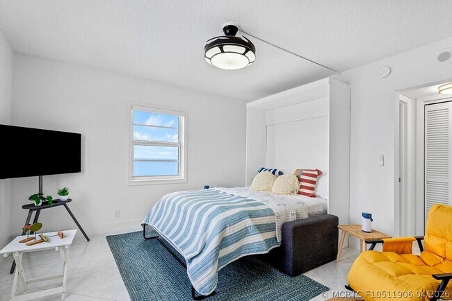 Building Photo - 1500 S Ocean Blvd