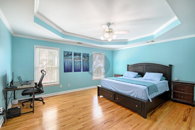 Building Photo - 3786 Upland Dr