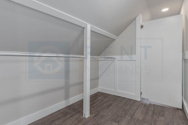 Building Photo - 2903 Trenholm Rd