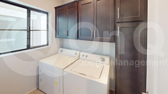 Building Photo - 18777 N 43rd Ave