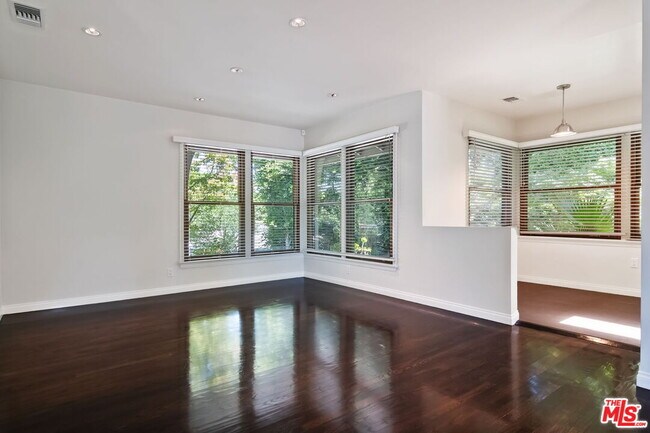 Building Photo - 13202 Dobbins Pl