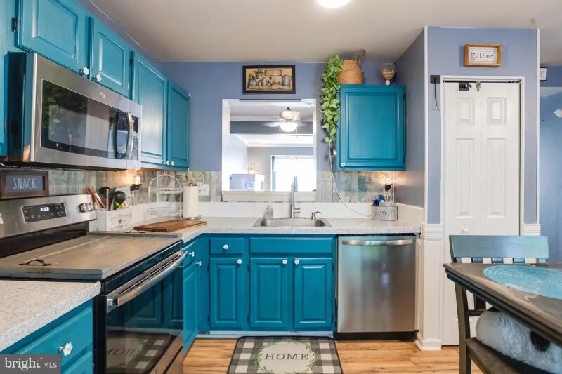 Building Photo - 4252 Chapelgate Pl