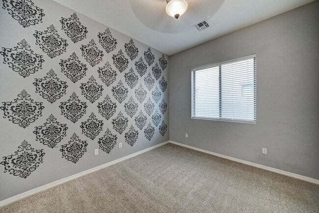Building Photo - 1483 W Homestead Ct