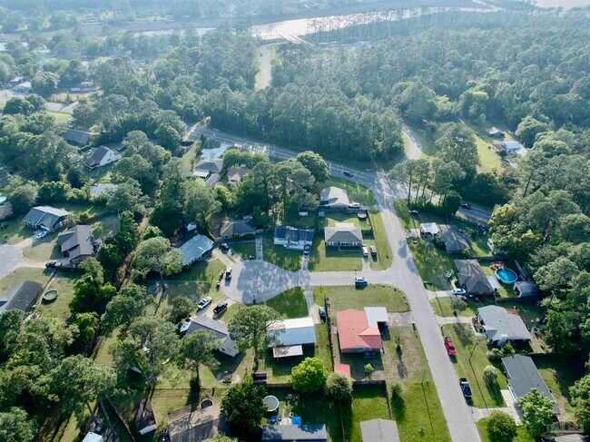 Building Photo - 10775 Jolyne Cir