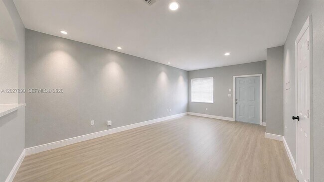 Building Photo - 16914 SW 137th Pl