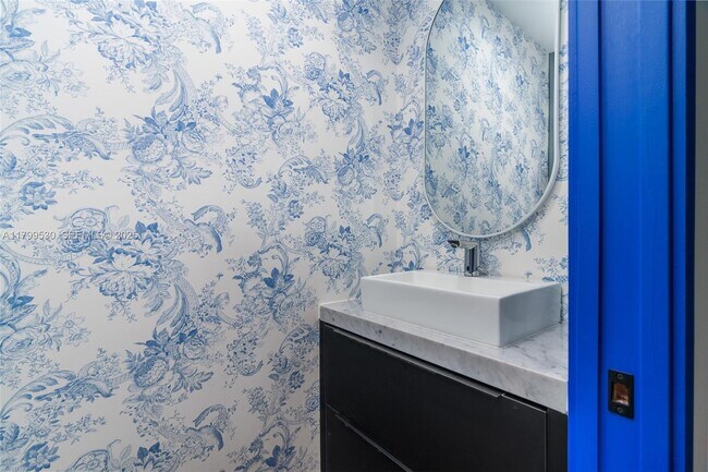 Building Photo - 408 NW 52nd St