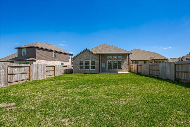 Building Photo - 2405 Seamist Cv Ln