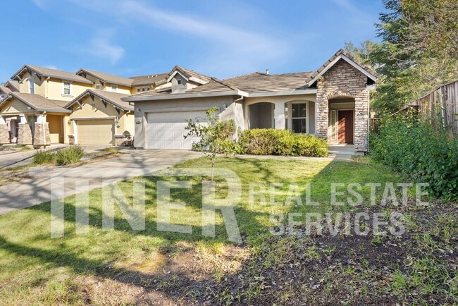 Building Photo - 7449 Thalia Ct