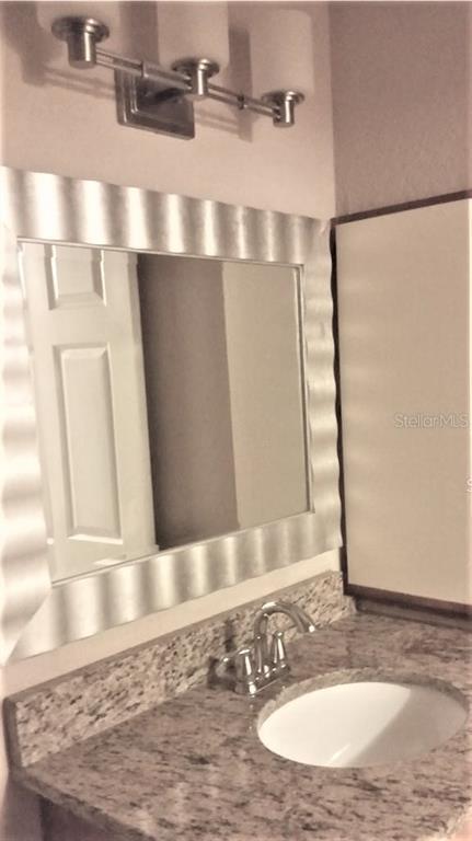 Building Photo - 1049 S Hiawassee Rd