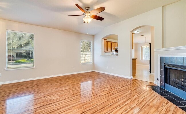 Building Photo - 2901 Rainy River Dr