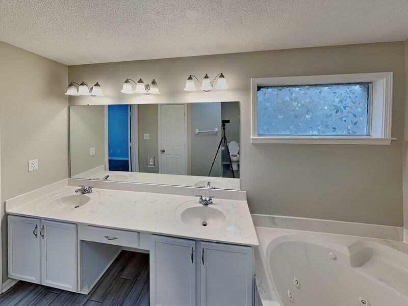 Building Photo - 1253 Travers Ln