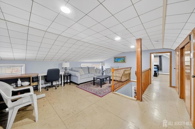 Building Photo - 80 Poplar St