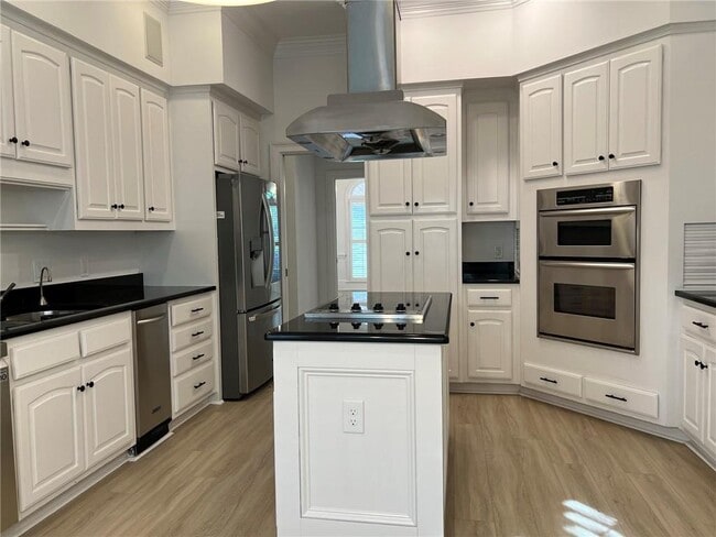 Building Photo - 4608 Chattahoochee Crossing SE