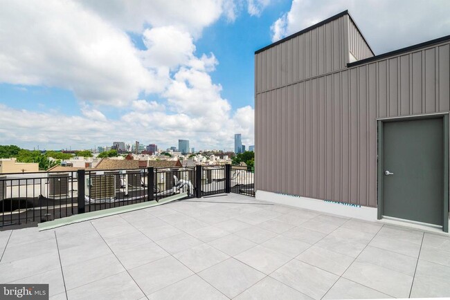 Building Photo - 1420 Point Breeze Ave