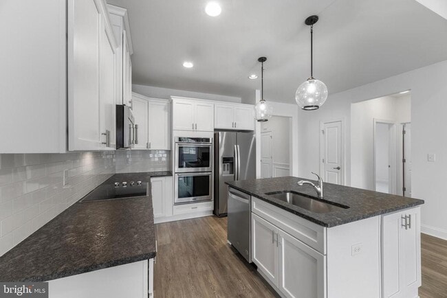 Building Photo - 906 Moorings Cir