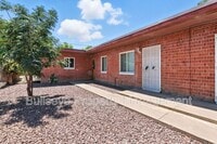 Building Photo - 303 W Highland Ave