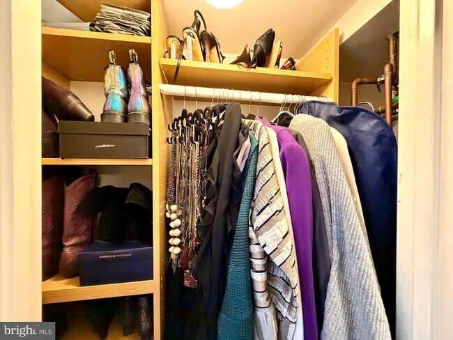 Building Photo - 1080 Wisconsin Ave NW