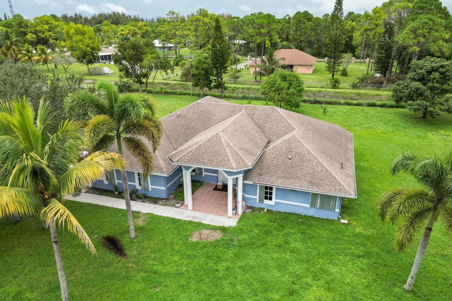 Building Photo - 12855 87th St N