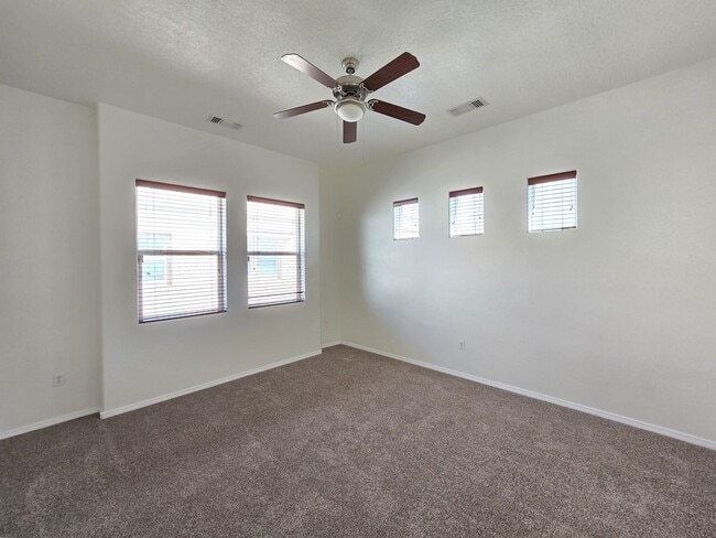 Building Photo - 4512 Santa Elena St