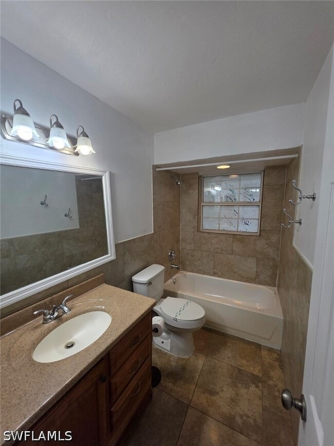 Building Photo - 2103 Unity Ave