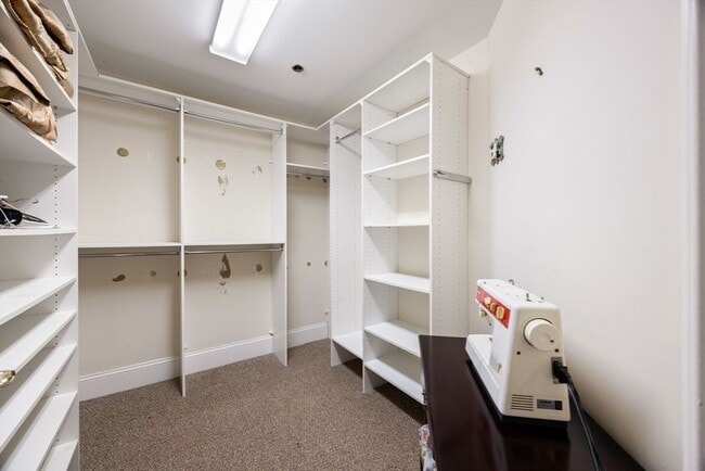 Building Photo - KITYP