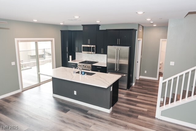 Building Photo - 600 Carriage Hill Dr
