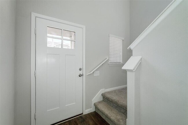 Building Photo - 14612 Frankel Loop