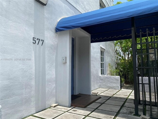 Building Photo - 577 NE 62nd St