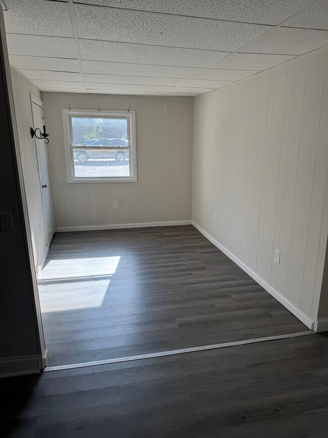 Building Photo - 19-21 Penrose Avenue