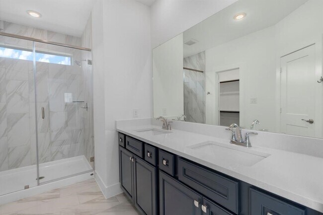 Building Photo - 1326 Shaded Rock Dr