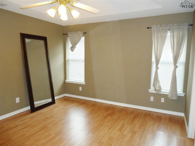 Building Photo - 6018 Van Dorn Dr