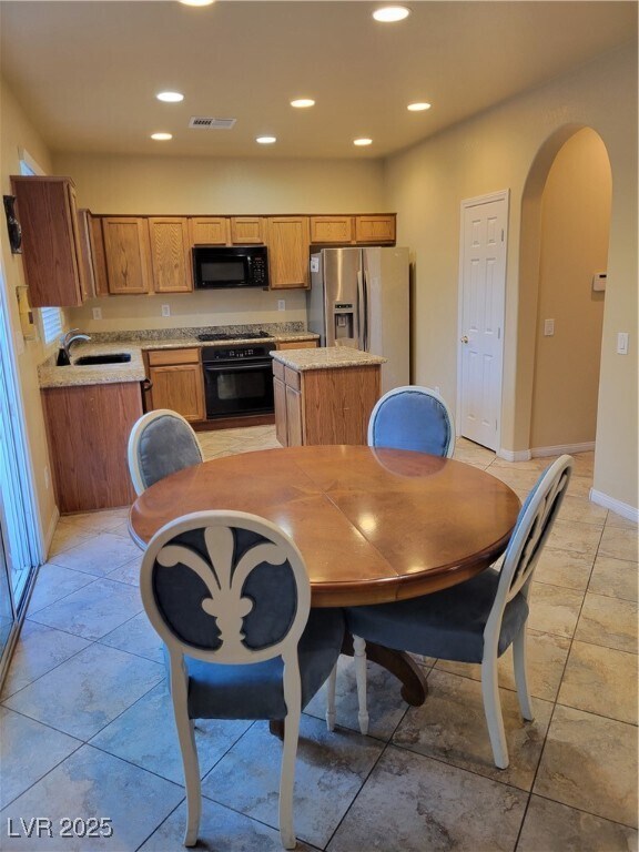 Building Photo - 9870 Santa Ponsa Ct