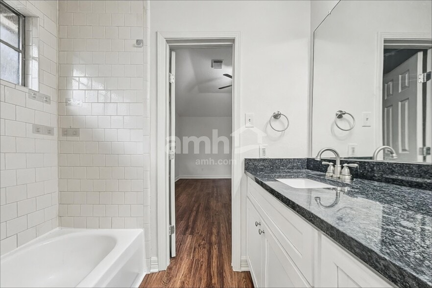 Building Photo - 9151 Autumn Harvest Dr