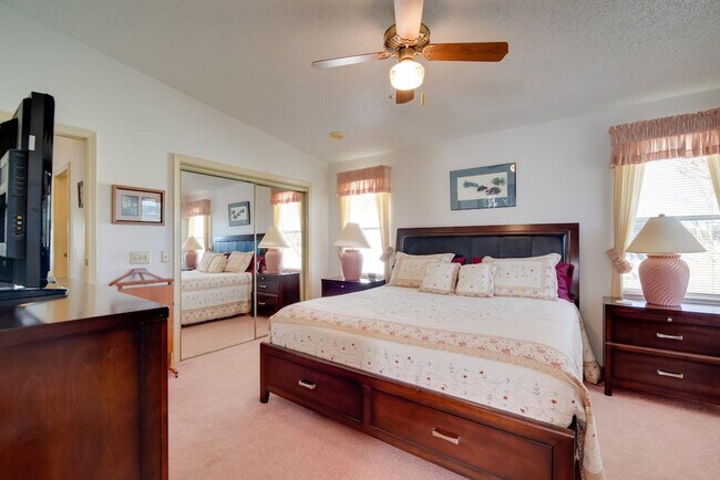 Building Photo - 1621 Magnolia Ave