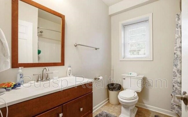 Building Photo - 12326 Willow Woods Dr