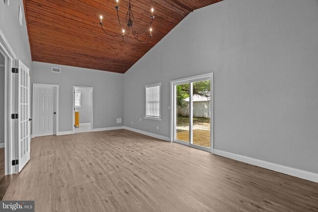 Building Photo - 24 Lavender Ln