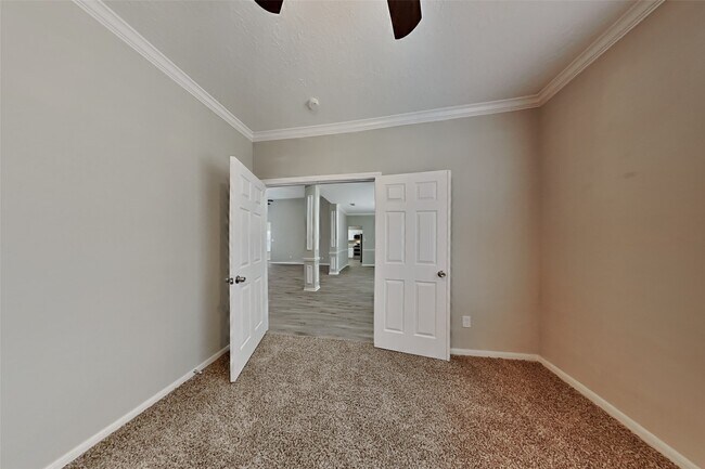 Building Photo - 6114 Berkshire Park Dr