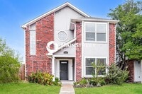 Building Photo - 4 Bedroom Pet-Friendly Home in Mesquite, TX with Main Street Renewal