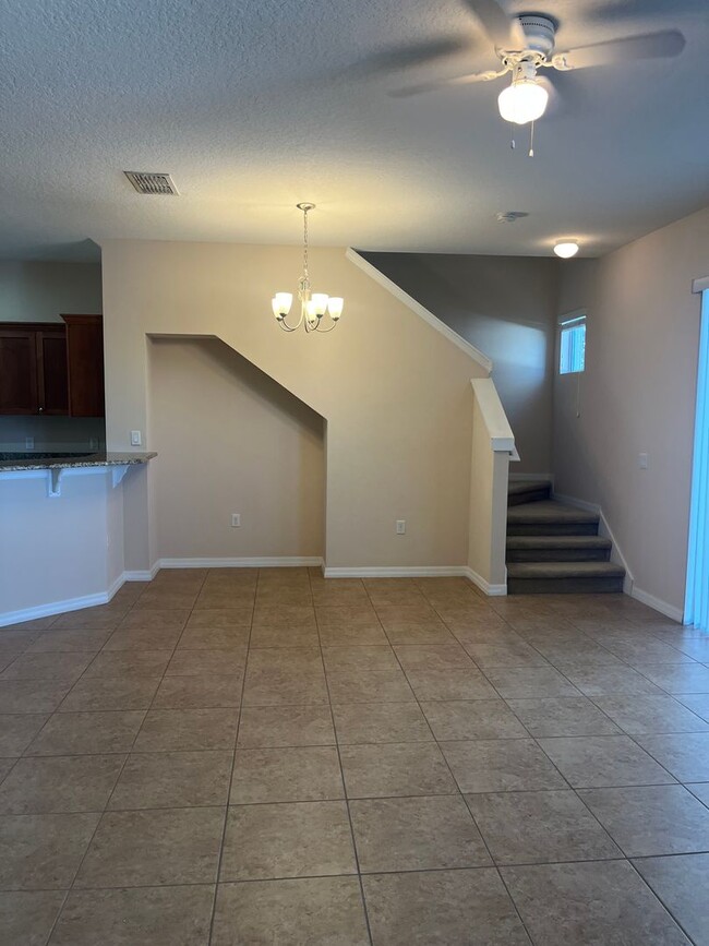 Building Photo - Beautiful 2-Story Townhome in Battaglia Su...