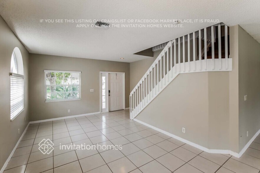 Building Photo - 3596 Miramontes Cir