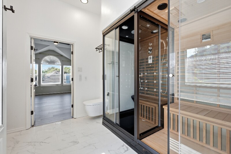 Building Photo - 4101 Watersedge Dr