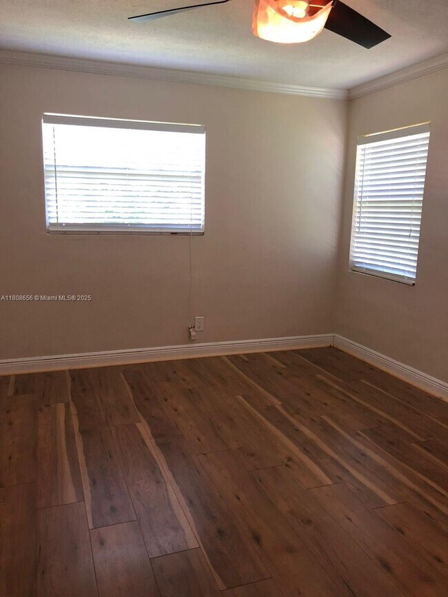 Building Photo - 1538 Funston St