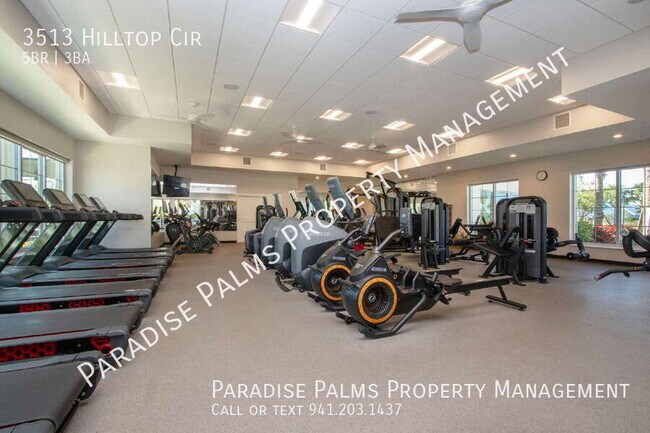 Building Photo - 3513 Hilltop Cir