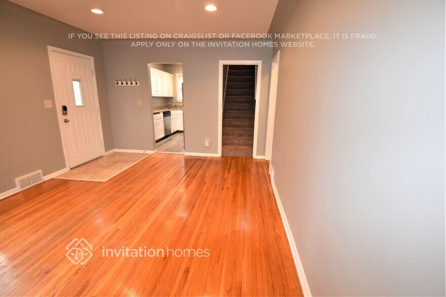 Building Photo - 6909 Morgan Ave S