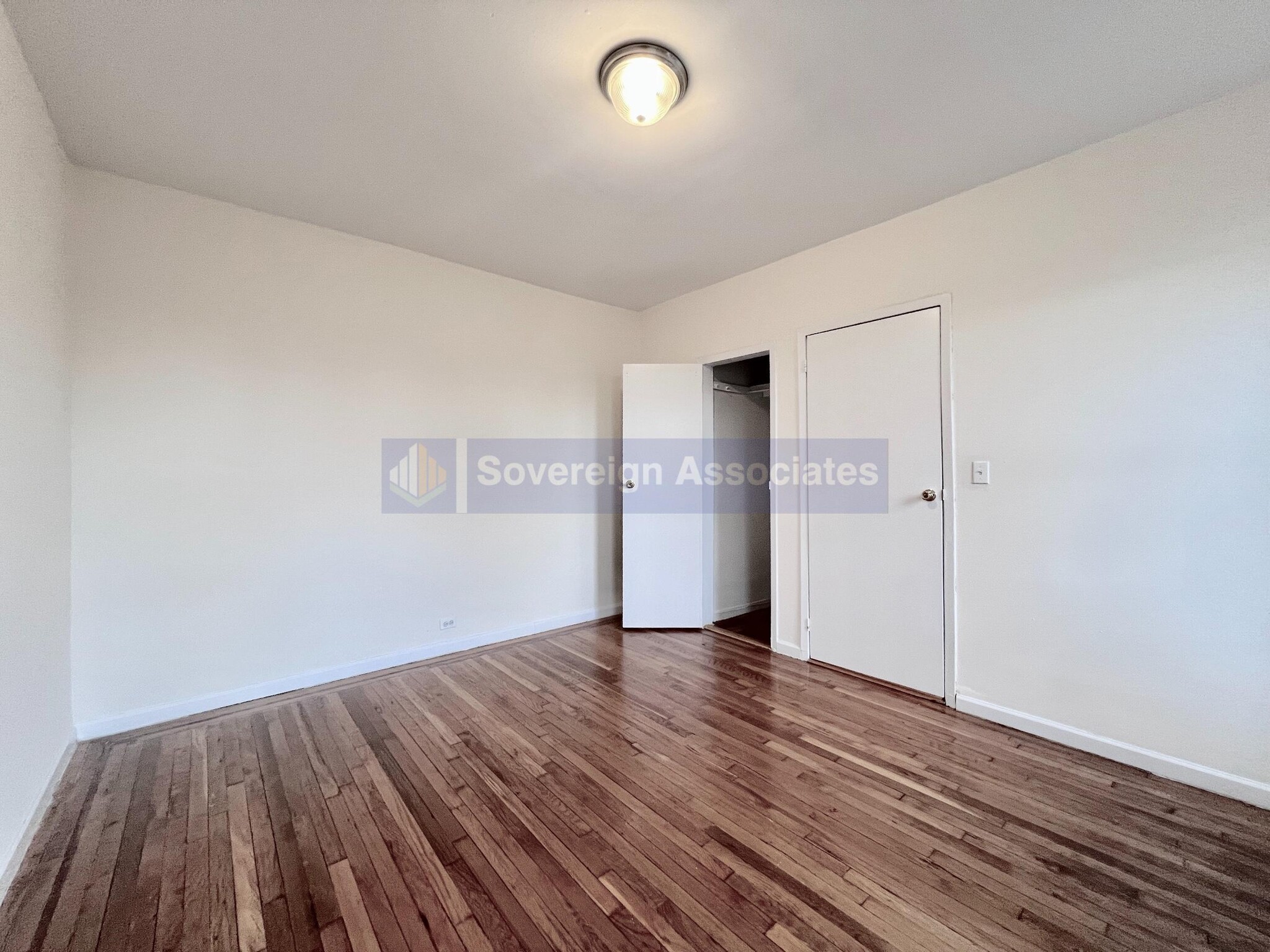 Building Photo - 20 Magaw Pl