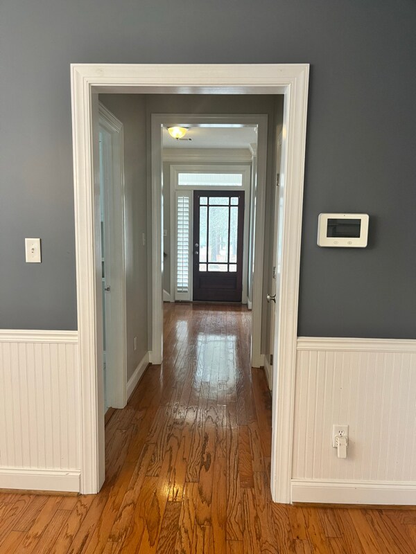 Building Photo - 921 Mitchell Ln
