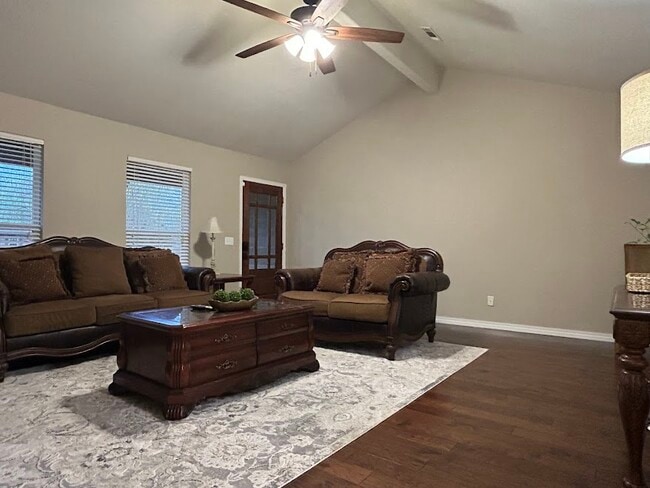 Building Photo - 2409 S Brandi Dr