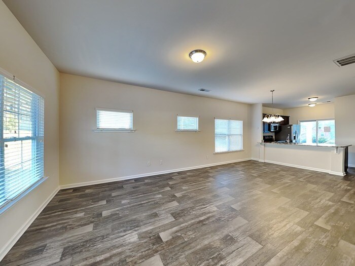 Building Photo - 224 St Andrews Pl Dr