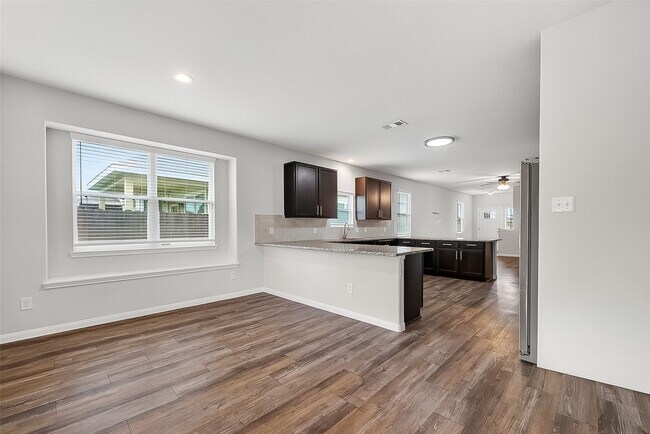 Building Photo - 25048 Adams Canyon Dr